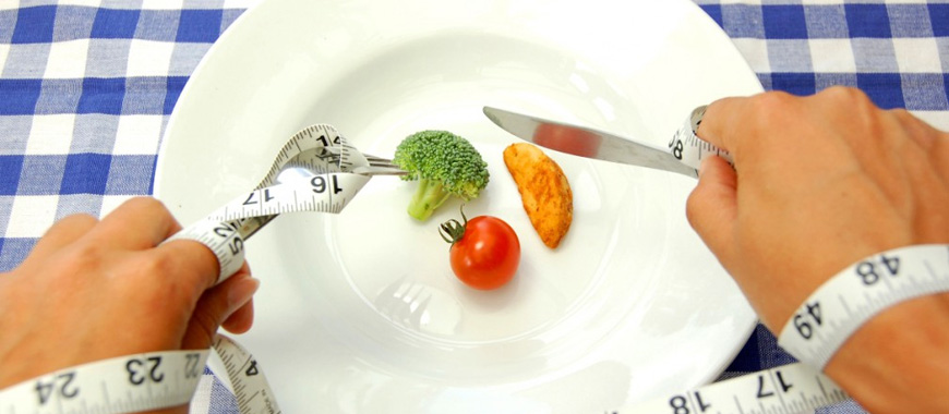 Опасные диеты для здоровья. К чему приводит желанное похудение?