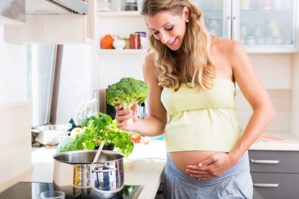 Польза брокколи для женщин при беременности